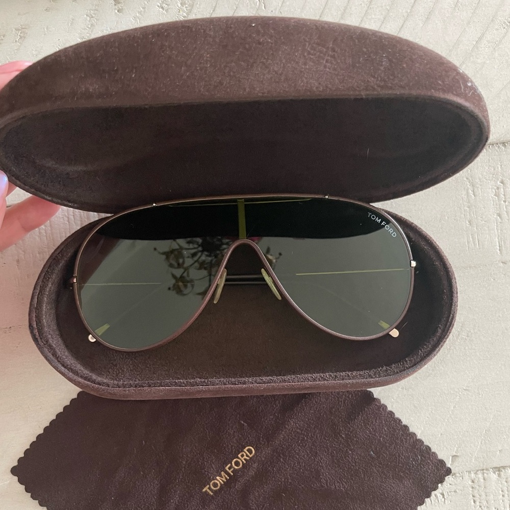Tom Ford Green Sunglasses TF671 Mack
